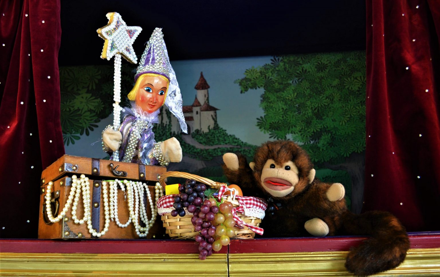 Mobiles Puppentheater für Kinder - Der Affe Wuselpusel