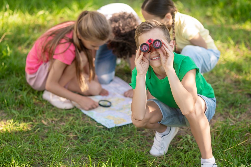 Kindergeburtstag Schnitzeljagd für Kinder